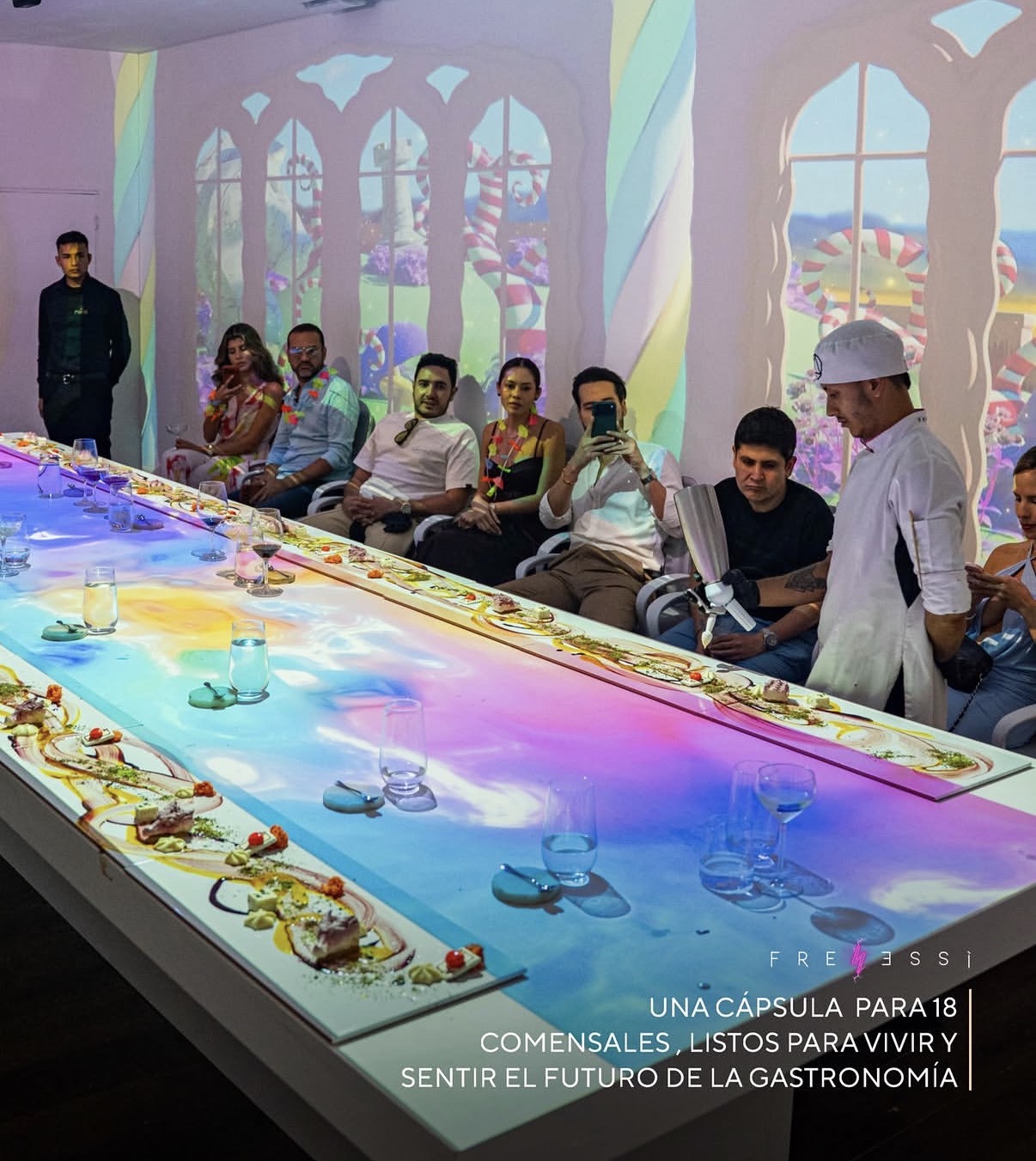 Frenessí — mesa inmersiva con proyección envolvente